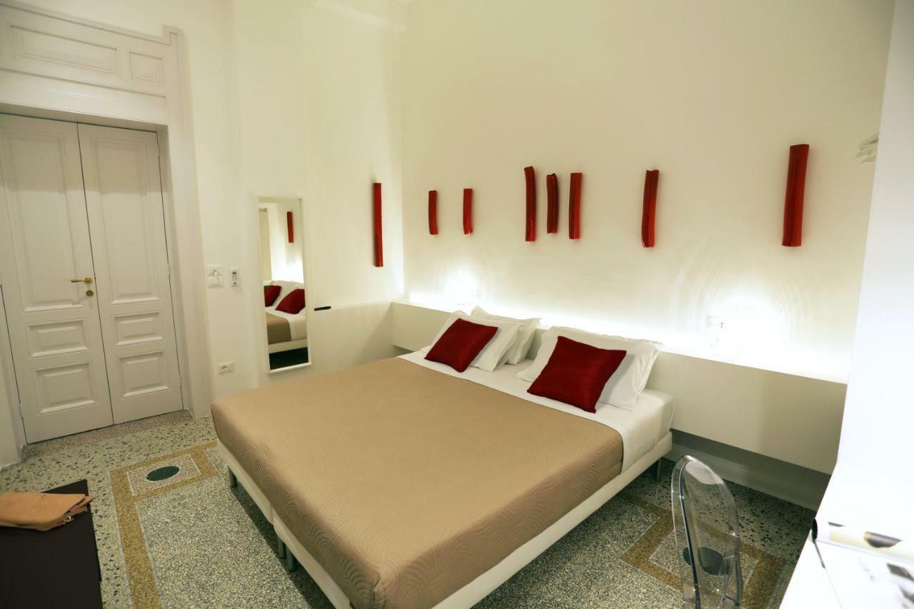 Re Ruggero Rooms Reggio di Calabria Exteriör bild